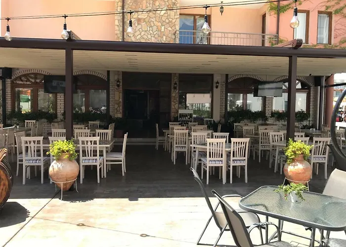 Ξενοδοχείο Oleander House And Tennis Club