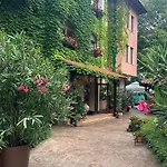 Hotel Oleander House And Tennis Club 3*