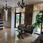 Hotel Oleander House And Tennis Club 3*