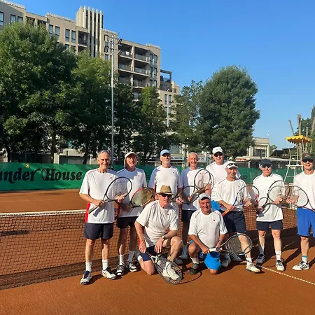 Oleander House And Tennis Club Szálloda 3*