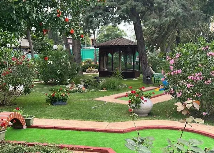 Oleander House And Tennis Club מלון סאני ביץ'