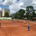 Oleander House And Tennis Club