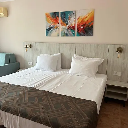 Hotel Oleander House And Tennis Club