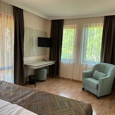 Oleander House And Tennis Club Hotell Slăntjev Brjag