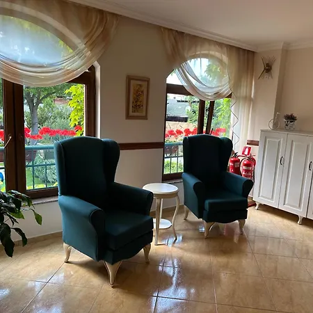 Hotel Oleander House And Tennis Club 3*