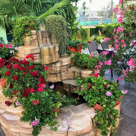 Oleander House And Tennis Club 3* 써니비치