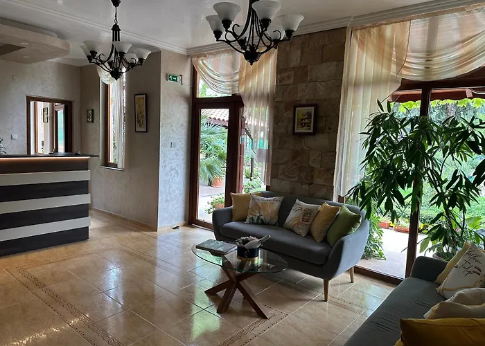 Готель Oleander House And Tennis Club 3*