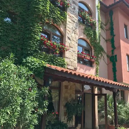 Oleander House And Tennis Club Отель Солнечный берег