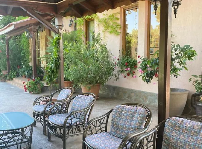 Oleander House And Tennis Club Napospart