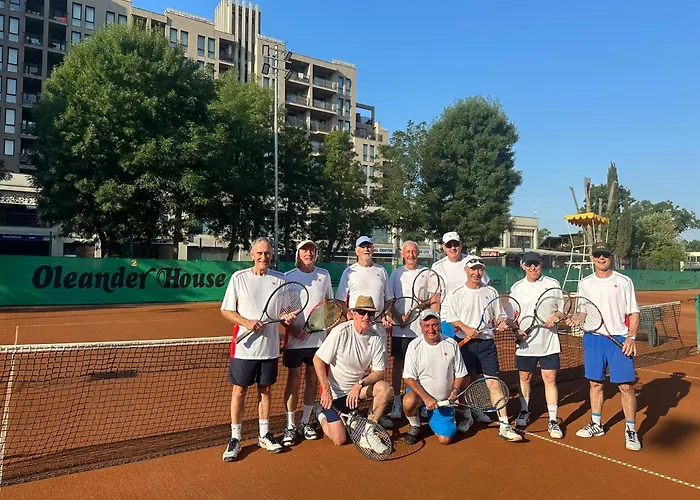 Oleander House And Tennis Club Szálloda 3*